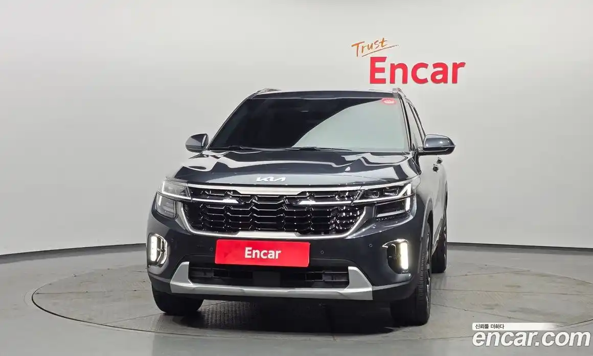 Kia Seltos 2022 1.6 гидро в Москве № 1172751, фото 3