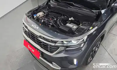 Kia Seltos 2022 1.6 гидро в Москве № 1172751, миниатюра 6