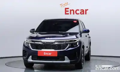 Kia Seltos 2023 2.0 гидро в Москве № 1172768, миниатюра 3