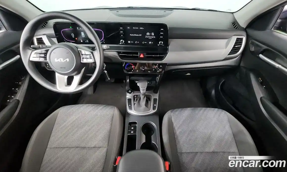 Kia Seltos 2023 2.0 гидро в Москве № 1172768, фото 9
