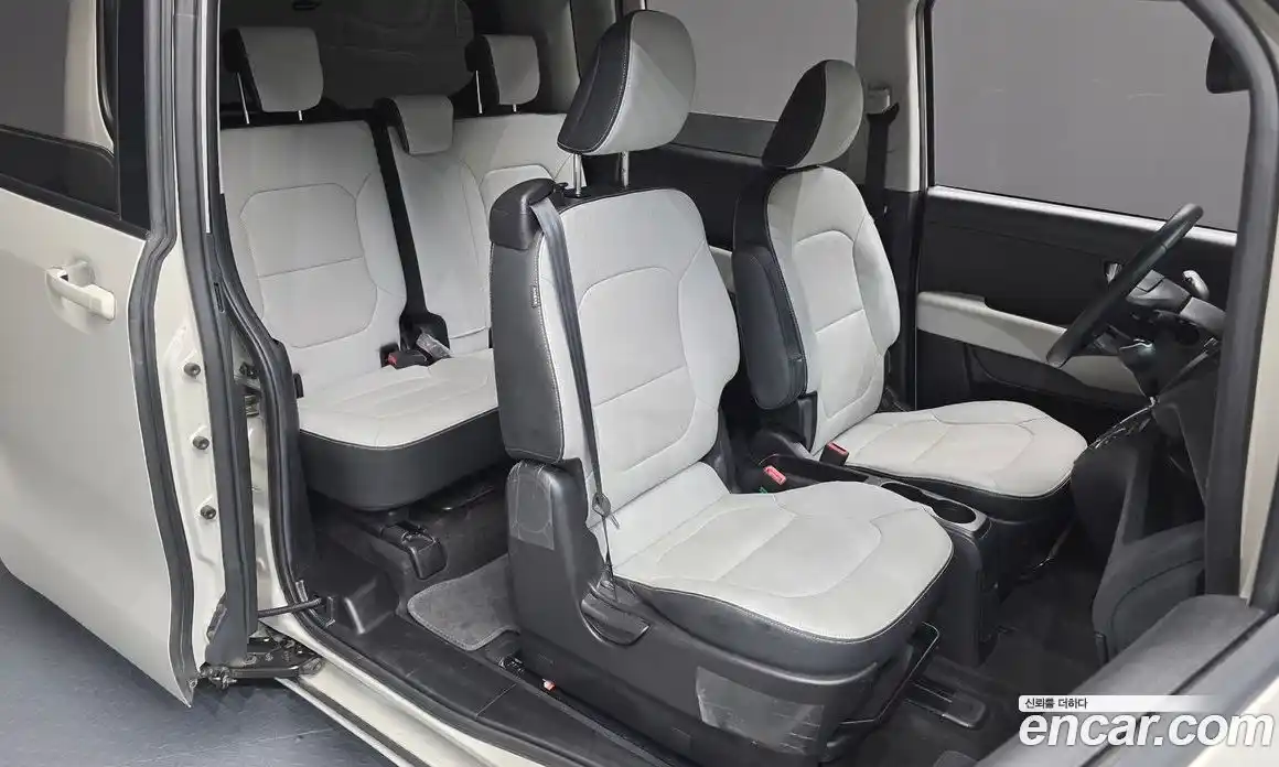 Kia Ray 2023 1.0 Автомат в Москве № 1172795, фото 12