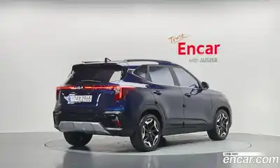 Kia Seltos 2023 1.6 гидро в Москве № 1172797, миниатюра 2