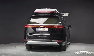 Kia Canival 2022 3.5 Автомат в Москве № 1172850, миниатюра 4