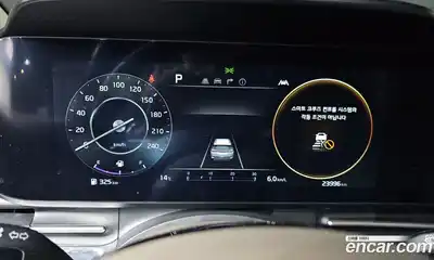 Kia Canival 2022 3.5 Автомат в Москве № 1172850, миниатюра 8