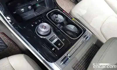 Kia Canival 2022 3.5 Автомат в Москве № 1172850, миниатюра 9