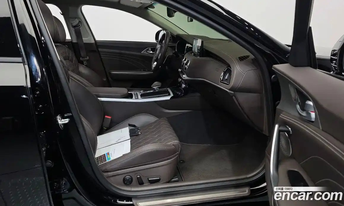 Kia Stinger 2021 2.5 Автомат в Москве № 1172876, фото 11