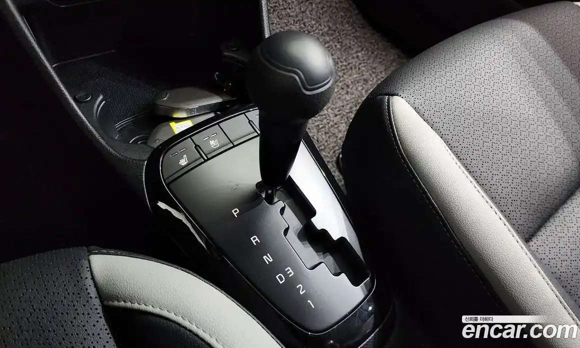 Kia Morning 2024 1.0 Автомат в Москве № 1172887, фото 9