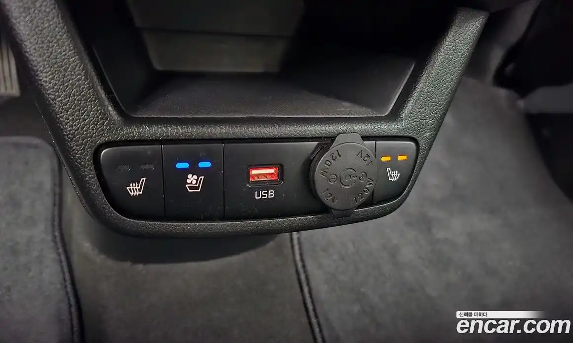 Kia Ray 2023 1.0 Автомат в Москве № 1172904, фото 18