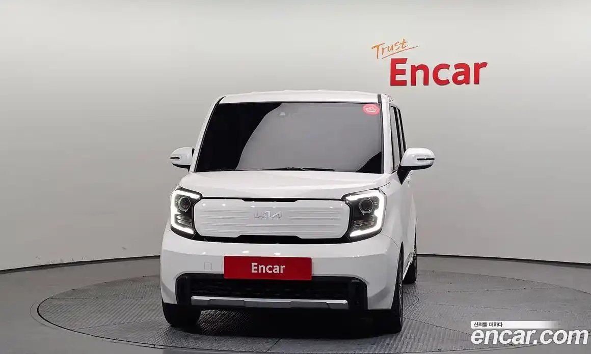 Kia Ray 2023 1.0 Автомат в Москве № 1172904, фото 3