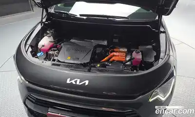 Kia Niro 2022 1.6 гидро в Москве № 1172905, миниатюра 6