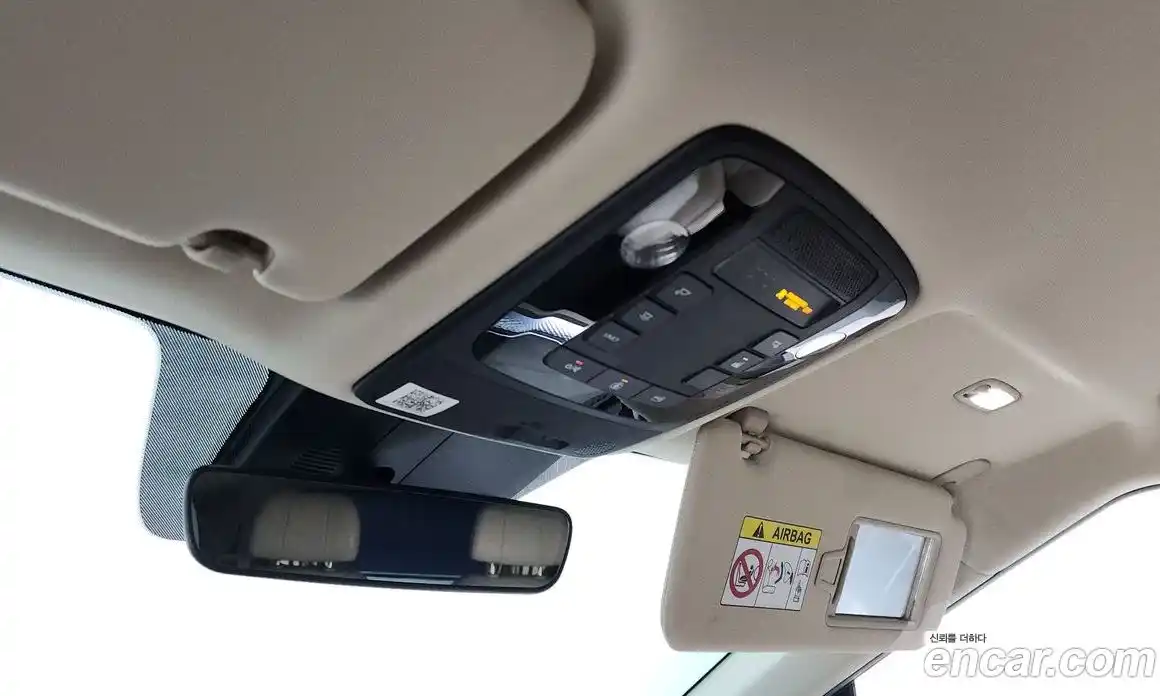 Kia Canival 2021 3.5 Автомат в Москве № 1172935, фото 17