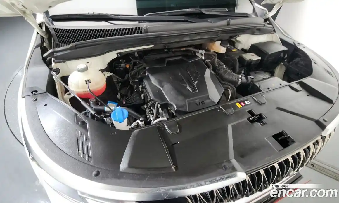 Kia Canival 2021 3.5 Автомат в Москве № 1172935, фото 6