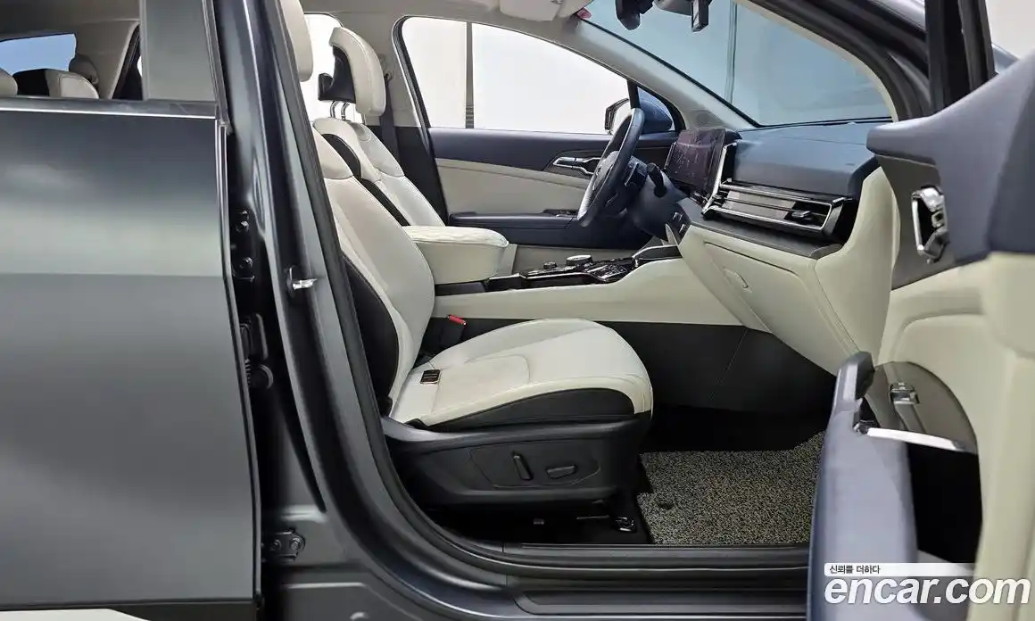 Kia Sportage 2022 1.6 Автомат в Москве № 1172943, фото 10