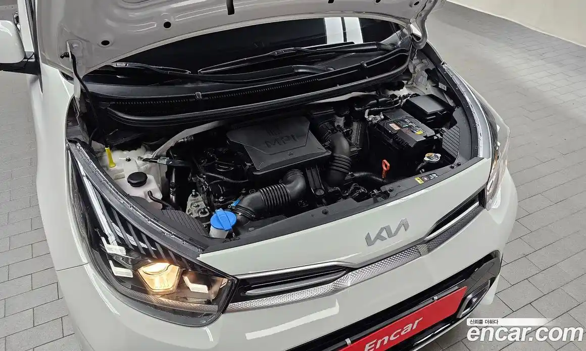 Kia Morning 2023 1.0 Автомат в Москве № 1172950, фото 6