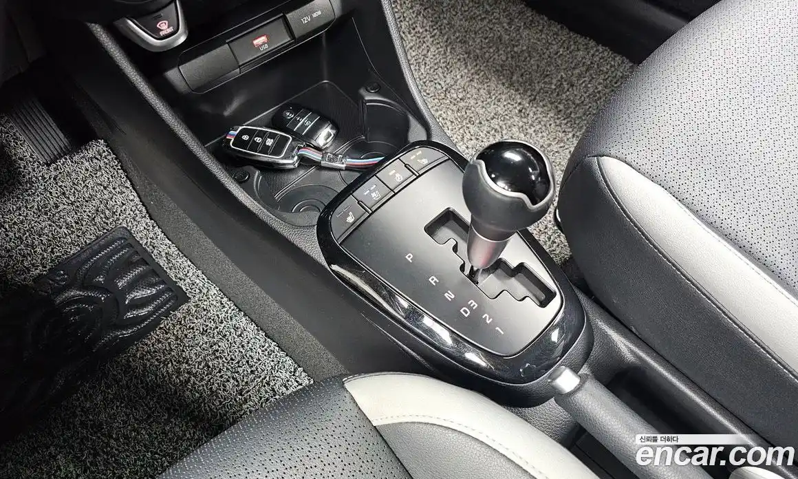 Kia Morning 2023 1.0 Автомат в Москве № 1172950, фото 9