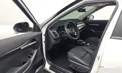 Kia Seltos 2023 2.0 гидро в Москве № 1172957, миниатюра 11
