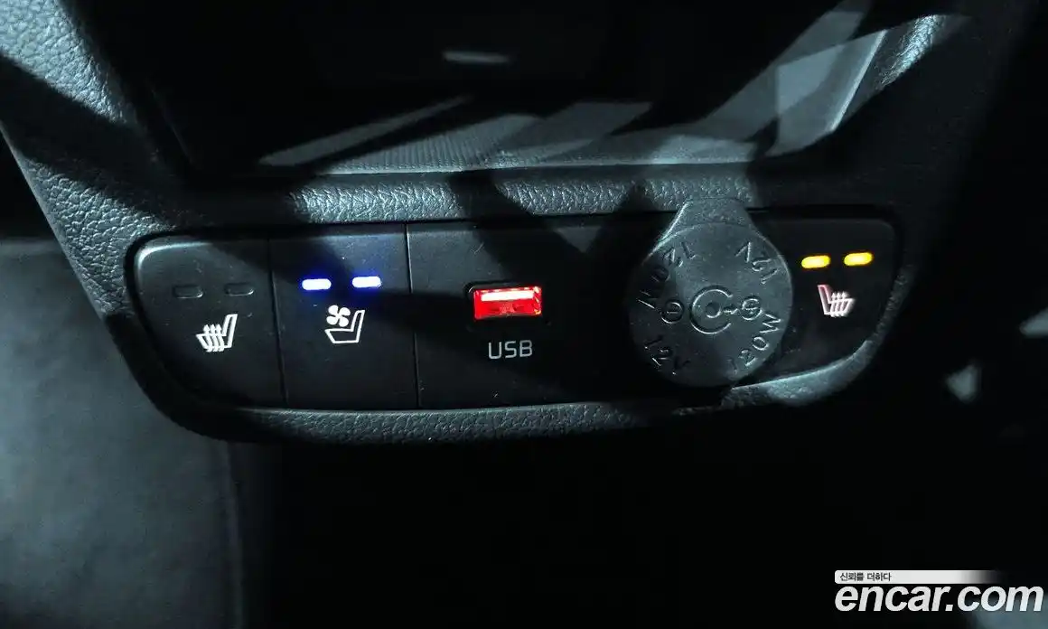 Kia Ray 2023 1.0 Автомат в Москве № 1172968, фото 17