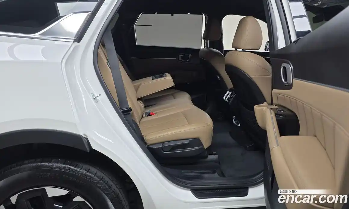 Kia Sorento 2024 2.2 Автомат в Москве № 1172987, фото 12