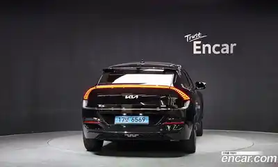 Kia EV6 2022 0.1 Автомат в Москве № 1172990, миниатюра 4