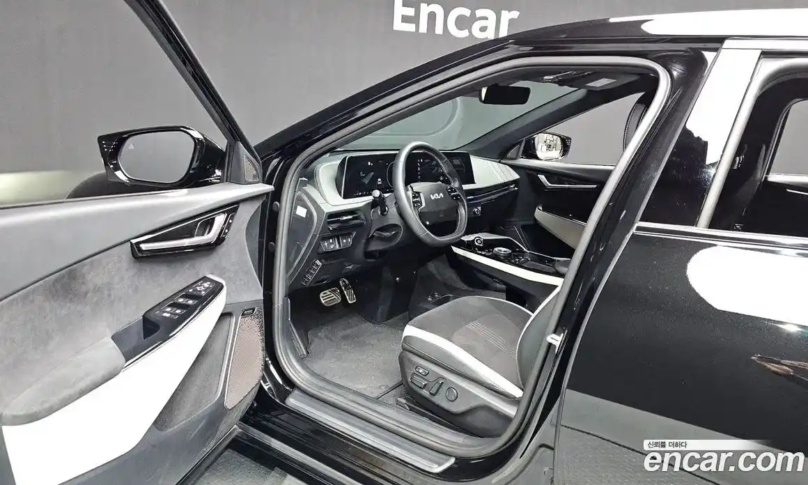 Kia EV6 2022 0.1 Автомат в Москве № 1172990, фото 10