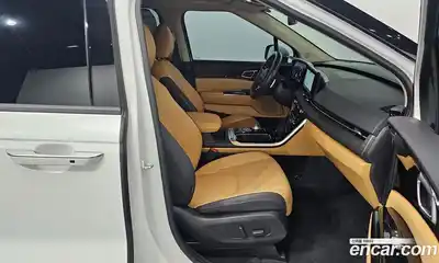 Kia Canival 2023 2.2 гидро в Москве № 1172999, миниатюра 10