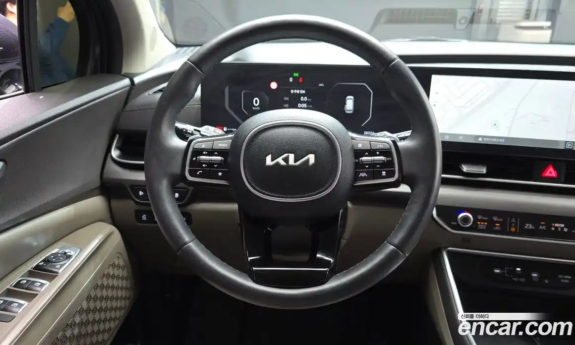 Kia Canival 2024 3.5 Автомат в Москве № 1173000, фото 13