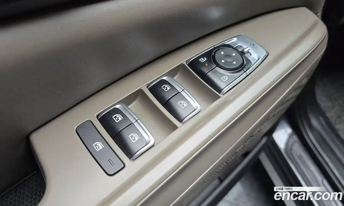 Kia Canival 2024 3.5 Автомат в Москве № 1173000, фото 14