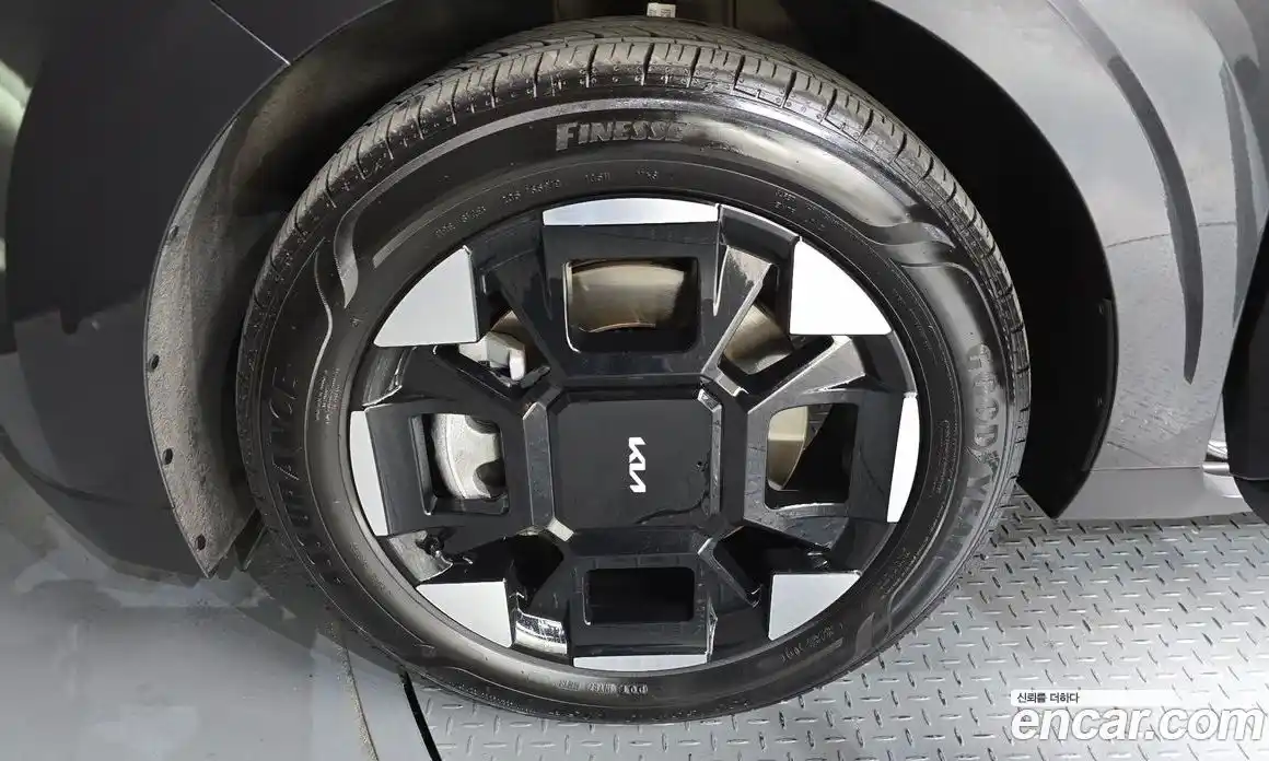 Kia Canival 2024 3.5 Автомат в Москве № 1173000, фото 5