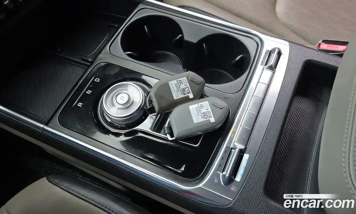 Kia Canival 2024 3.5 Автомат в Москве № 1173000, фото 9