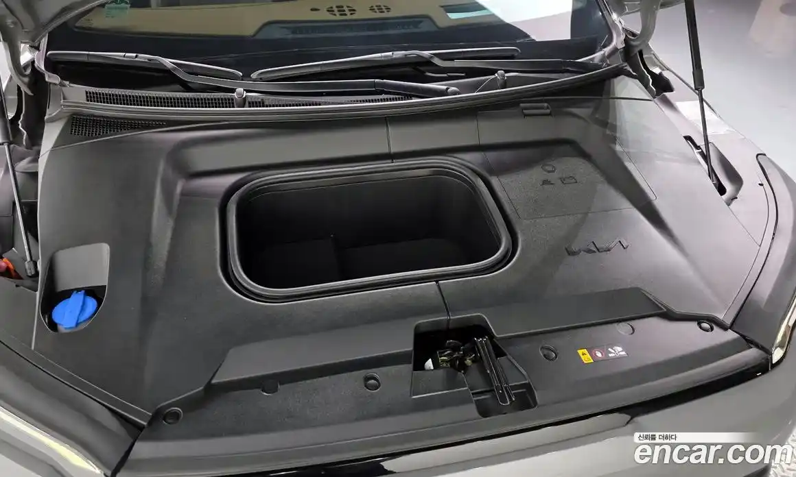 Kia EV3 2024 0.2 Автомат в Москве № 1173002, фото 6