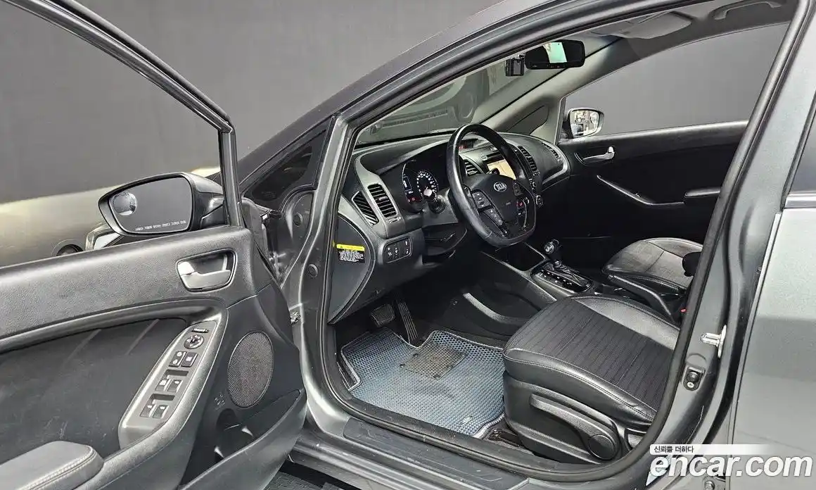 Kia K3 2016 1.6 Автомат в Москве № 1173003, фото 10