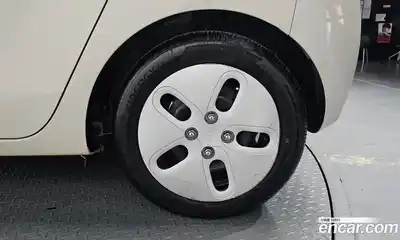 Kia Ray 2023 1.0 Автомат в Москве № 1173008, миниатюра 5