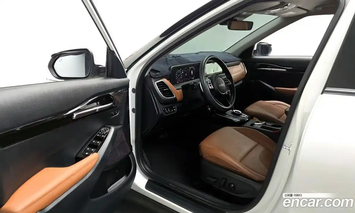 Kia Seltos 2024 1.6 гидро в Москве № 1173027, фото 10