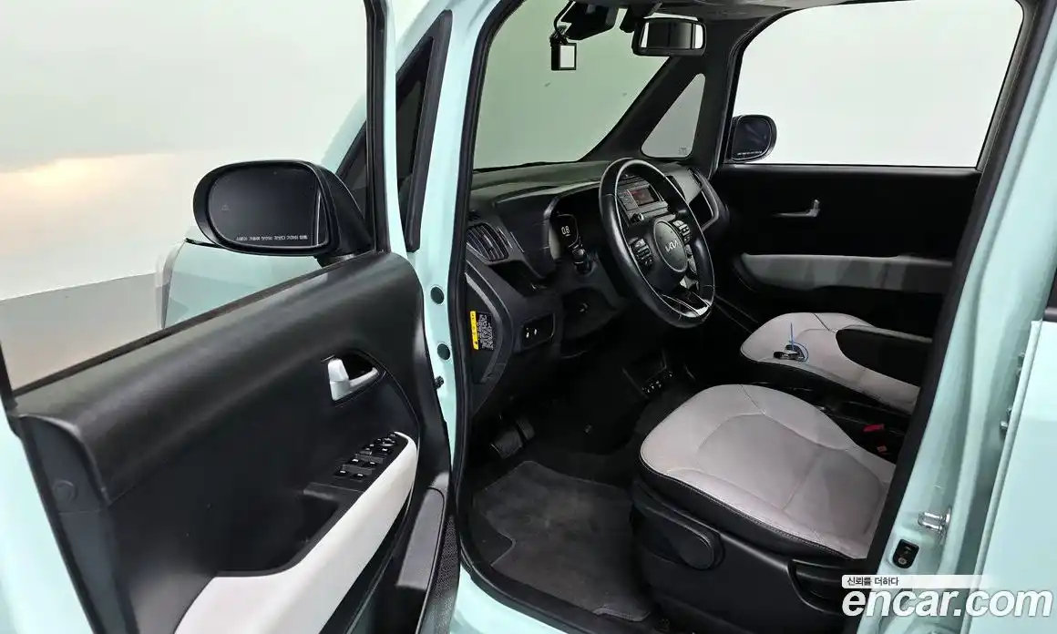 Kia Ray 2023 1.0 Автомат в Москве № 1173051, фото 11