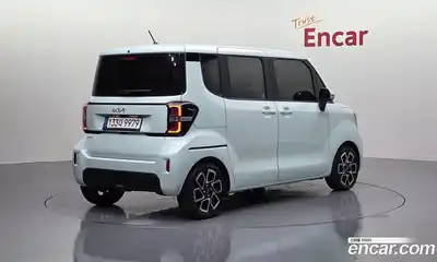 Kia Ray 2023 1.0 Автомат в Москве № 1173051, миниатюра 2