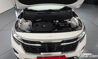 Kia Seltos 2023 2.0 гидро в Москве № 1173068, миниатюра 6