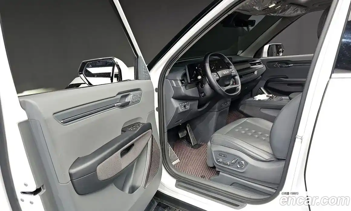 Kia EV9 2023 0.2 Автомат в Москве № 1173087, фото 11