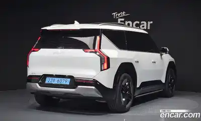 Kia EV9 2023 0.2 Автомат в Москве № 1173087, миниатюра 2