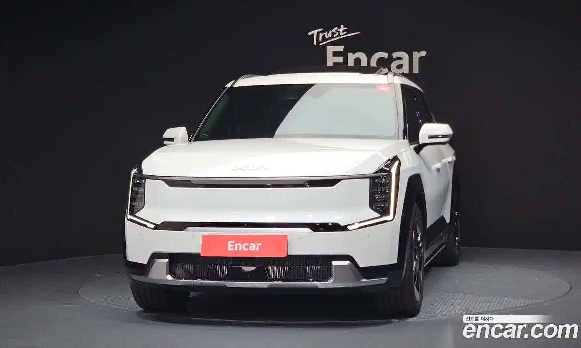 Kia EV9 2023 0.2 Автомат в Москве № 1173087, фото 3