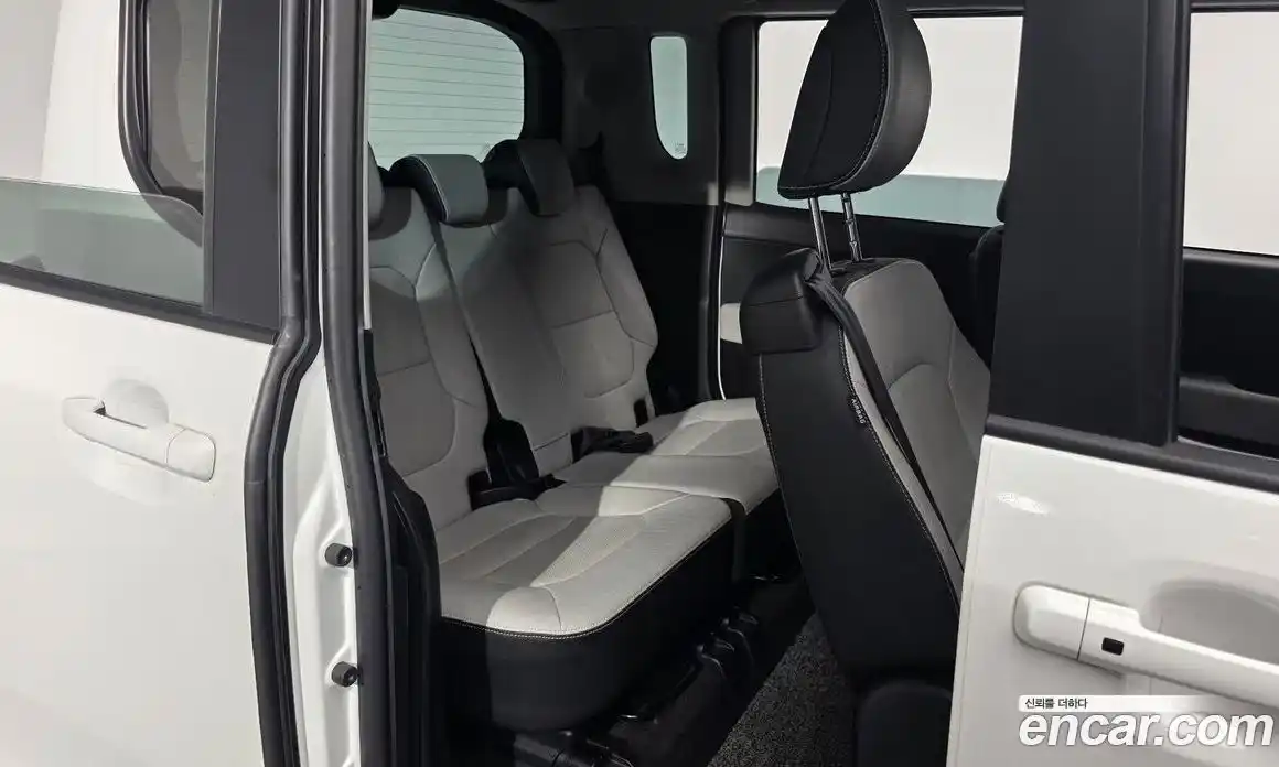 Kia Ray 2022 1.0 Автомат в Москве № 1173088, фото 11