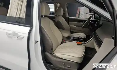 Kia Canival 2023 3.5 Автомат в Москве № 1173089, миниатюра 12