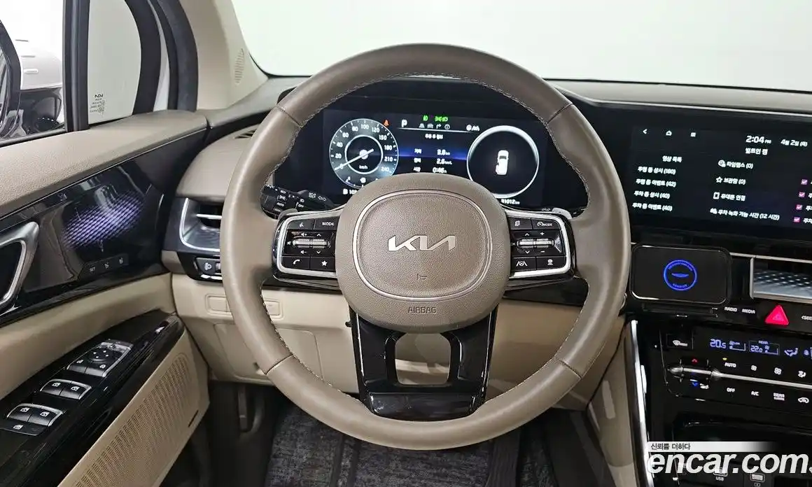 Kia Canival 2023 3.5 Автомат в Москве № 1173089, фото 13