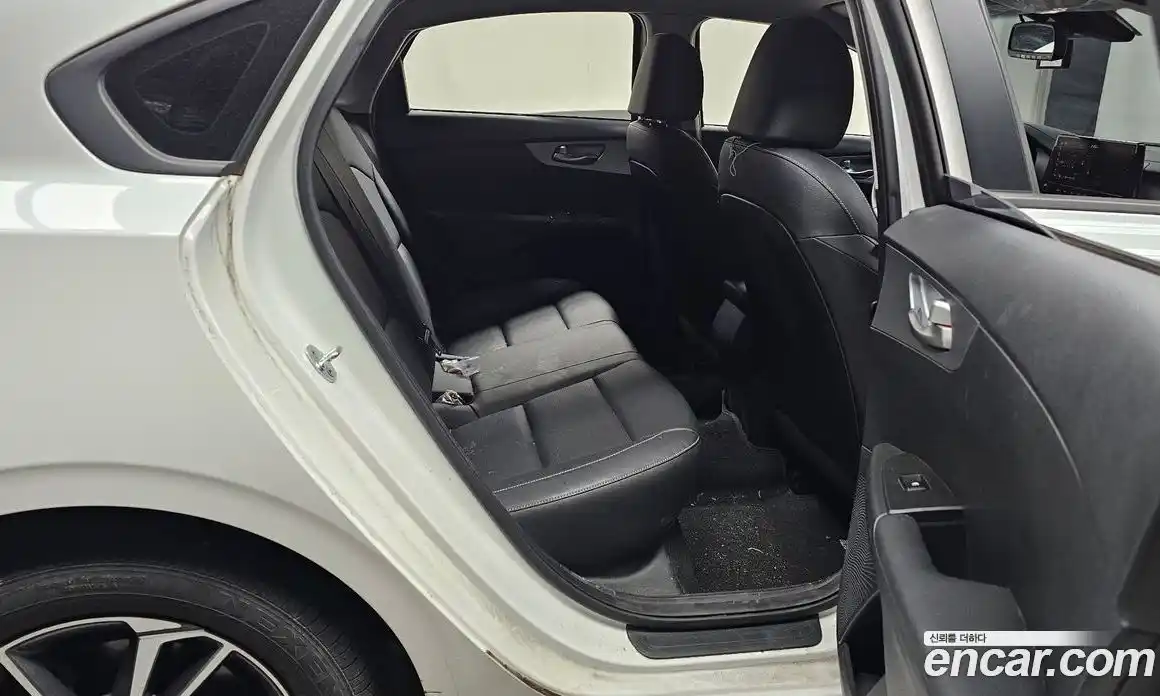 Kia K3 2022 1.6 Автомат в Москве № 1173091, фото 12