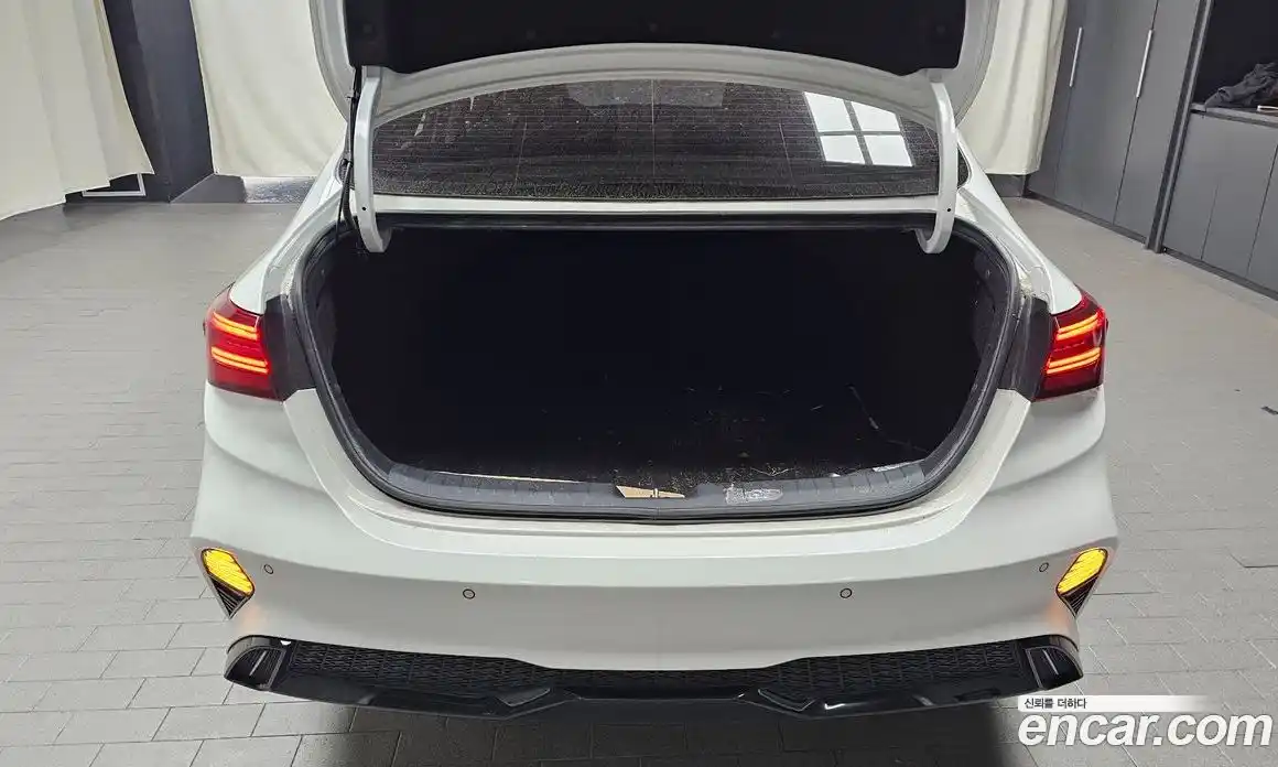 Kia K3 2022 1.6 Автомат в Москве № 1173091, фото 20