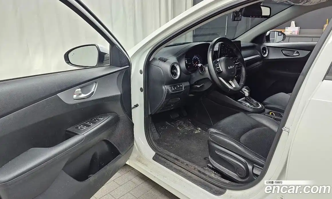 Kia K3 2022 1.6 Автомат в Москве № 1173091, фото 10