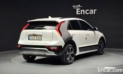 Kia Niro 2022 1.6 гидро в Москве № 1173118, миниатюра 2