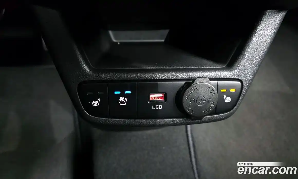 Kia Ray 2024 1.0 Автомат в Москве № 1173130, фото 18