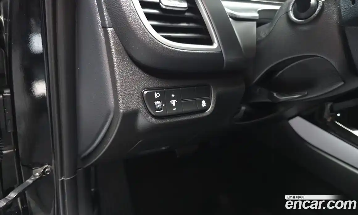 Kia Seltos 2023 1.6 Автомат в Москве № 1173162, фото 15