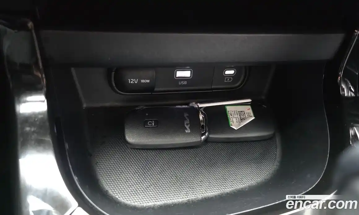 Kia Seltos 2023 1.6 Автомат в Москве № 1173162, фото 19