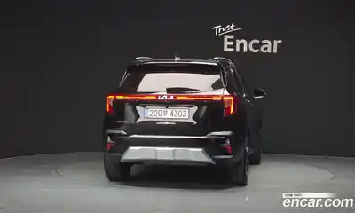 Kia Seltos 2023 1.6 Автомат в Москве № 1173162, миниатюра 4